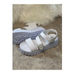 İmerShoes Günlük Kadın Beyaz Sandalet Tokalı Yüksek Kalın Topuklu Tırtıklı Tabanlı Bantlı 269
