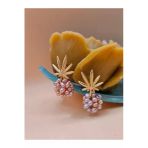 İnciora Jewelry Gerçek Doğal Kum İncisi Altın Kaplama Küpe Pembe/Mor - Gül/Egzotik Yapraklı
