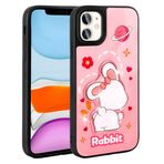 iPhone 11 İle Uyumlu Kılıf Parlayan Kabartmalı İkonik Figürlü Amas Silikon Kapak 31180 Pembe