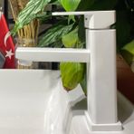 İsaoğlu Yapı Çanak Lavabo Bataryası Beyaz Lavabo Musluğu Mat Beyaz Çanak Armatür Kare Tasarım Batarya