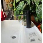 İsaoğlu Yapı Siyah Lavabo Bataryası Slim Kare Lavabo Bataryası