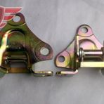 Isuzu Npr66-Nkr55 Kapı Menteşesi Alt-Üst