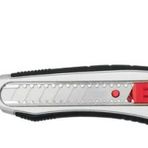 İzeltaş Pro 18 mm Metal Gövde Maket Bıçağı