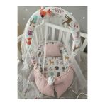 Jaju Baby Nest Pudra Wafle Kumaş Ve Orman Tasarım Ponponlu Oyuncak Aparat Ve Tül Babynest Set