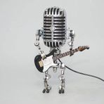 Jiawinng Mikrofon Robot Lamba Heykeli Endüstriyel Masa Lambası, Retro Punk Robot Lamba Dekor Gece Lambası Eğlenceli Masa Lambası Ev Masası Yatak Odası Bar Restoran için, Beyaz