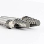 JINGERL 1 adet Konik Düz Başlı Sert Tungsten Çelik Ahşap Oyma Aleti Taşlama Başlığı Freze Kesici S şeklinde Döner Kesici (Renk: S1205M06)