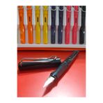 jinhao dolma kalem OPAK GÖVDE SİYAH renk (F) 0,60mm uç sert plastik gövde