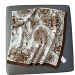 Jonesangle Büyük kare eşarp siyah ve beyaz küçük kokulu rüzgar kamelya sıcak şal dış giyim baskılı ipek eşarp kadınlar, kahverengi (Light Brown), One Size