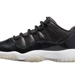 Jordan Youth Jordan 11 Retro Low GS 528896 001 72-10 - Size 5Y