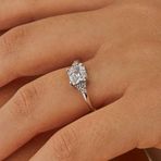 Joy of Jade Seyran Prenses Kesim Tek Taş Yüzük | Rodyum Kaplama (925 Ayar Gümüş Üzerine) Zirkonyum