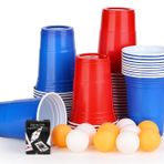 JOYZYAIYY Beer Pong Bardak Seti, 50 Bardak + 10 Top, 473 ml, 25 Kırmızı + 25 Mavi 16,6 oz Kupa, Parti İçecek Oyunları İçin