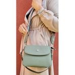 Just Polo Kadın Çapraz Çanta Suni Deri Yazı Deseniyle Şık ve Modern 0-15 lt Kapasite - Mavi