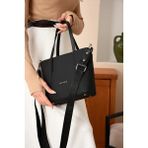 Just Polo Kadın Spor Model Ayarlanabilir Askılı Şık El ve Omuz Çantası Ebat : 24 x 20 cm Shopper - Lacivert