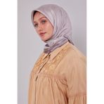 K.Pudra Kenar Şeritli Monogram İpek Eşarp