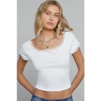 Kadın Beyaz Göğsü Ve Kolları Dantelli Fiyonklu Kısa Kol Crop Top Bluz - Şık, Rahat Ve Kolay Kombinle