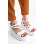 Kadın Hafif Rahat 6 cm Platform Topuklu Eva Taban Sandalet 4010-123-0001 Beyaz 40
