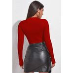 Kadın Kırmızı Göğüs Dekolteli Uzun Kollu Cut Out Crop Top Bluz