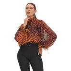Kadın Leopar Desenli Bluz - Tüy Detaylı Kol, Modern ve Şık Tasarım - Özel Gün ve Günlük Kullanım İçin Bluz, Camel, 42