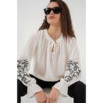 Kadın Nakışlı Örme Bluz 941 - Beyaz - 40