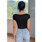 Kadın Siyah Kare Yaka Yarım Kol Göğüs Dekolteli Crop Top Bluz