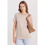 Kadın Slim Fit Dar Kesim %100 Pamuk Yumuşak Dokulu Vizon Renk Bisiklet Yaka Tişört