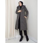 Kadın Tam Dolgulu Yakası Kürklü Genç Spor Nova Kumaş Tesettür Mont 0190 - Füme - 46