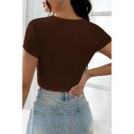 Kadın Zarif Dokunuş Kahverengi Yarım Kol Düz Yaka Crop Top Bluz