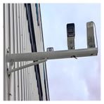 Kamera Direği, 78 "Duvara Monte Güvenlik Kamerası Direği, Okul, Mağaza, Otoyol için 4 Genişletme Vidalı Galvanizli Çelik Gözetim Standı - Dayanıklı ve Hava Koşullarına Dayanıklı Kamera Desteği