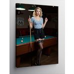 Kanvas Tablo Bilardo Masasında Kadın, 100 x 140 CNVSDKEY139602