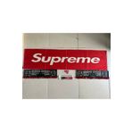 KARA AUTO Supreme Havlu ,Supreme Koku, Supreme Bez Anahtarlık, Supreme Oto Plakalık 1 Çift Set