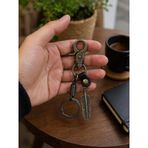 Karabinalı Metal Anahtarlık Kemer Anahtarlığı Araba Anahtarlığı Çanta Askılı Tüy Figürlü Erkek Anahtarlık 14 cm