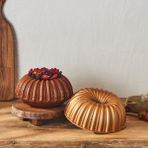Karaca Cake Pro Dilimli Gold Döküm Kek Kalıbı - Altın