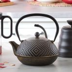 Karaca Döküm Demlik-Teapot 900 Ml Altın Renk Dökme Demir Malzeme ile Şık Tasarım
