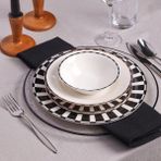 Karaca Elegance 24 Parça Siyah Porselen Yemek Takımı 6 Kişilik Desenli Set