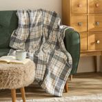 Karaca Home Flanel Throw Bej-Siyah TV Battaniyesi