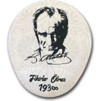 Karahanbey Lunatic LN-1938 Fikirler Ölmez Atatürk Desenli Ergonomik Suya Dayanıklı Bileklikli Mouse Pad