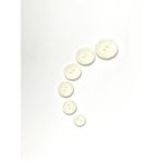 Karan Tuhafiye Ahşap Görünümlü Plastik Düğme / 6 Lı Set Beyaz/02742 / - 2,5 cm