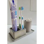 Karra Art 3 Parça Beton Banyo Seti – Diş Fırçalık, Kulak Çubuğu Kutusu Ve 15x10 Cm Tepsi | Minimalist Tasarım Gri