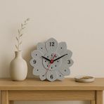 Karra Art Beton Çiçek Desenli Duvar Saati – Sessiz Mekanizma, Dekoratif Tasarım, 20 Cm, Gri