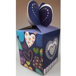 KARTON KUTU MAVİ KALPLİ (KATLAMALI) 8,5CM X 8,5CM X 11CM