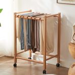 Katı ahşap haddeleme pantolon RackFree ayakta Metal giyim nizer tekerlekli yatak odası/LaundryScarf tutucu etek askıları dolap nizer