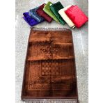 Kaydırmaz Tabanlı Peluş Seccade (Kahve)