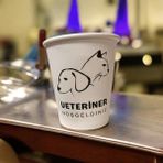 Kedi Köpek Veteriner Temalı Tek Kullanımlık 7 Oz 50 Adet Karton Bardak