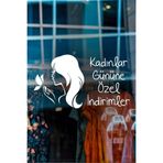 Kelebek ve Kadın Tasarım Kadınlar Günü Cam Vitrin Sticker, 8 Mart Özel İndirim Yazılı, 60 cm (Beyaz)
