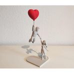 Kendin Yap Sevgiliye Özel Dekoratif Biblo Seti Havada Uçan Balonlu Aşk Temalı Figür Kişiselleştirilebilir Boyanablilr Romantik Masa Üstü Hediyelik - Floating Love Illusion – Valentine’s Day Sculpture