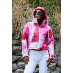 Keyifli Moda Kadın Pembe Desenli Kapüşonlu Kolları Fermuarlı Kısa Şişme Mont - S - M