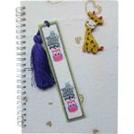 Kiddy World Sert Kapaklı Spiralli A5 Kareli Defter - Zürafa ve Kalp Desenli - Baykuş Ayraç Hediyeli