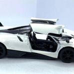 Kinsmart 2016 Pagani Huayra Bc Çek Bırak 5inch. Lisanslı Model Araba, Oyuncak Araba 1:38
