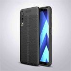 Kip GSM Galaxy A7 2018 Kılıf Deri Görünümlü Niss Silikon Kapak - Siyah