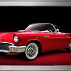 Kırmızı 1957 Ford Thunderbird Klasik Araba-1 Motifli Kanvas Tablo DBSANAT1208113